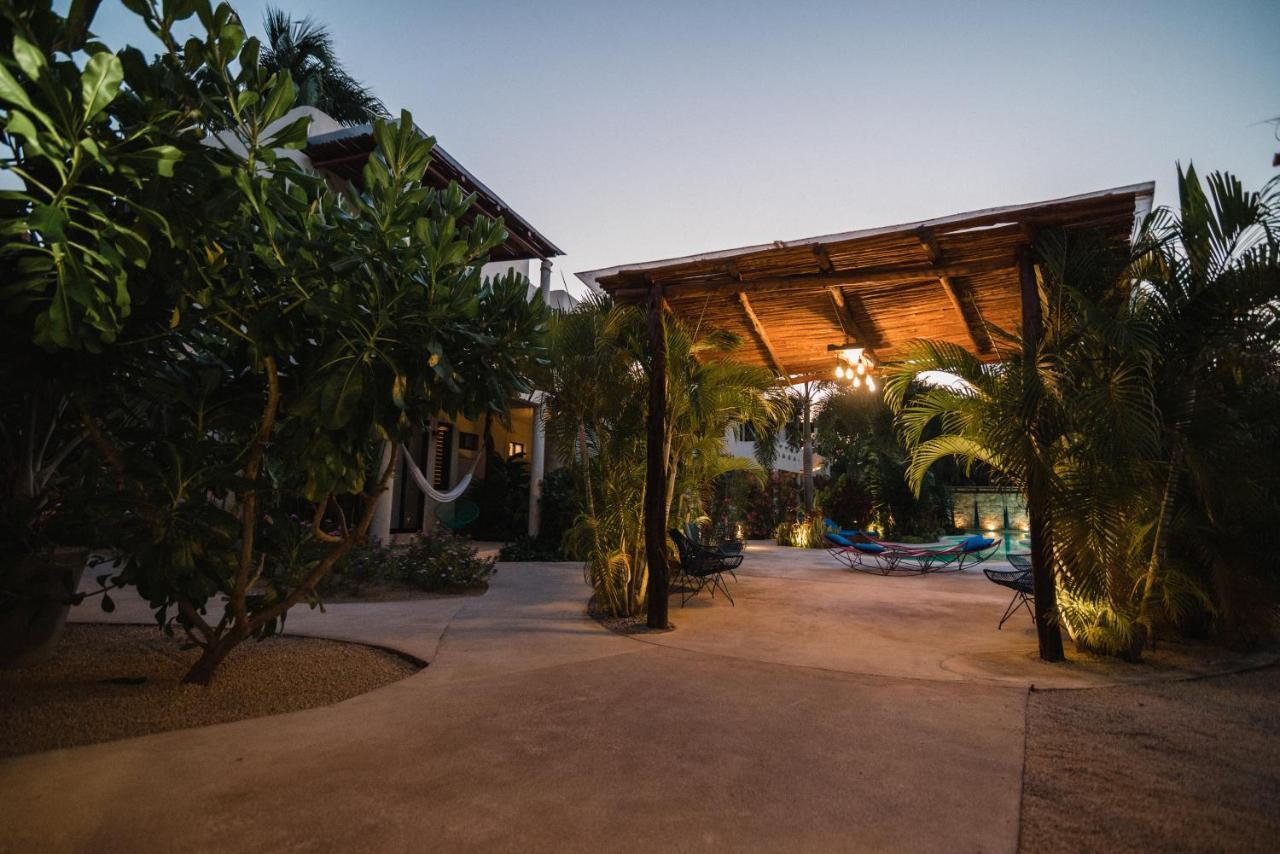 Blue Palm Bacalar Hotel Luaran gambar